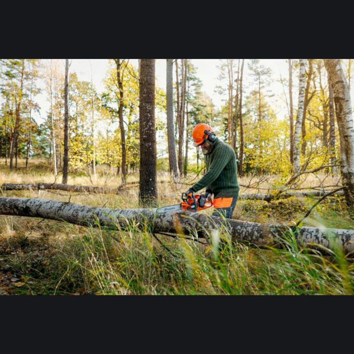 Husqvarna Akku-Säge 340i 14" ohne Akku und Ladegerät – Bild 6