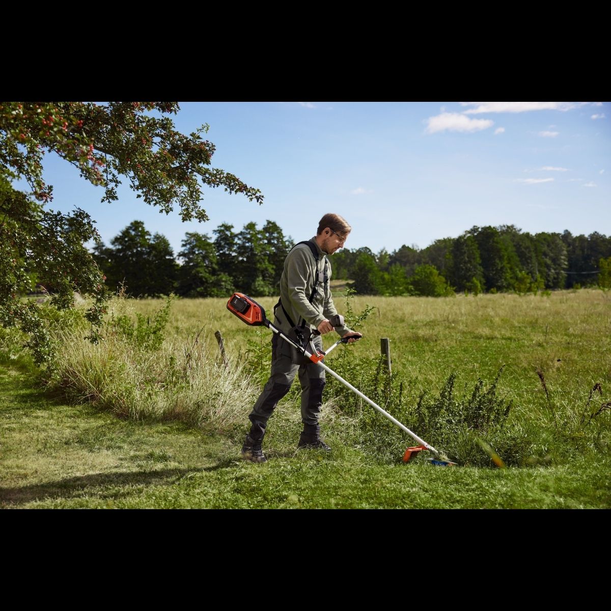 Husqvarna Akku-Trimmer 325iR ohne Akku und Ladegerät – Bild 3